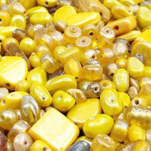 Gloss lustre glass beads - gloss,