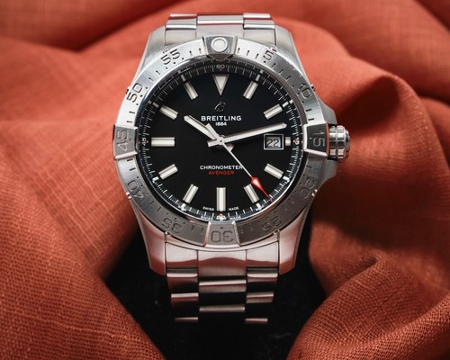 Breitling avenger automatic - breitling,