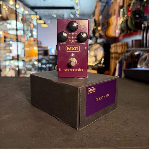 Mxr m305g1 tremolo effects - tremolo,