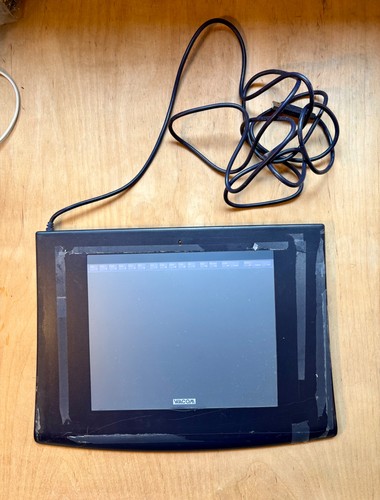 Wacom intuos graphics tablet - wacom,