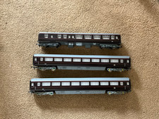 HORNBY OO GAUGE RAKE of THREE