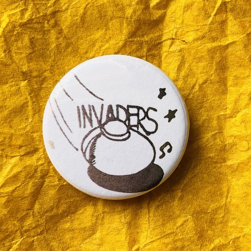 Invaders new 25mm pin badge - invaders,