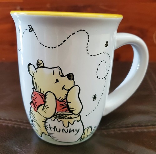 Disney winnie the pooh piglet - winnie,