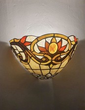 Aintree Tiffany Wall Light in