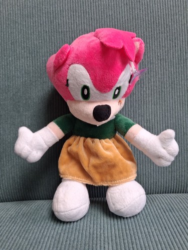 Amy rose from sonic - sonic, the