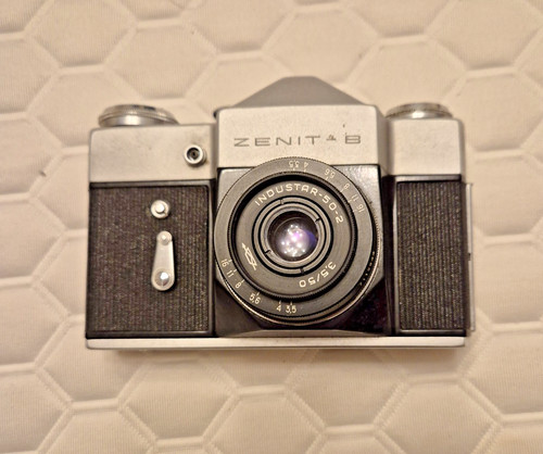 Vintage zenit slr camera - vintage,
