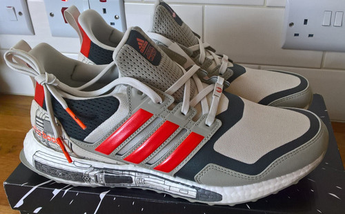 Adidas star wars - star,