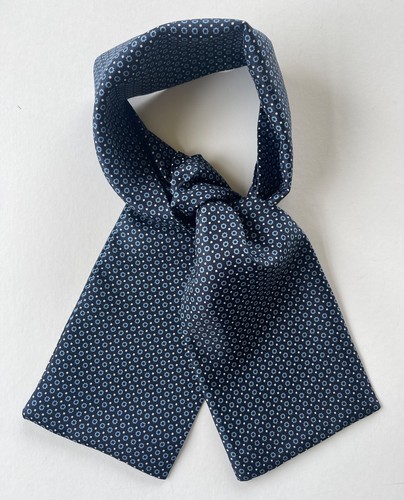 Silk cravat navy blue - silk,