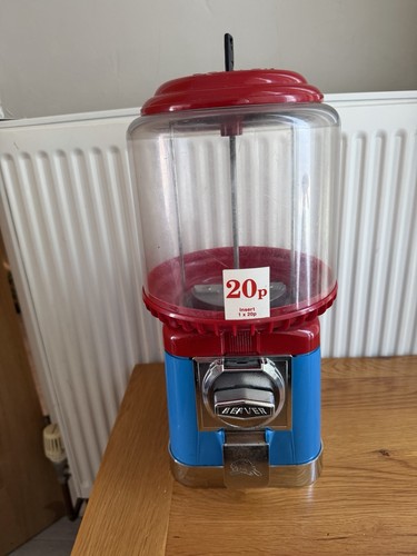Beaver 20p sweet vending - beaver,