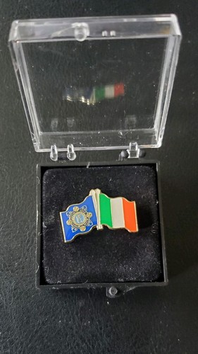 Garda síochana police - garda,