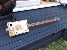 3 STRING HOMEMADE FRETTED
