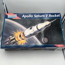 Monogram Apollo Saturn V Rocket 1/144 Model - Spaceship
