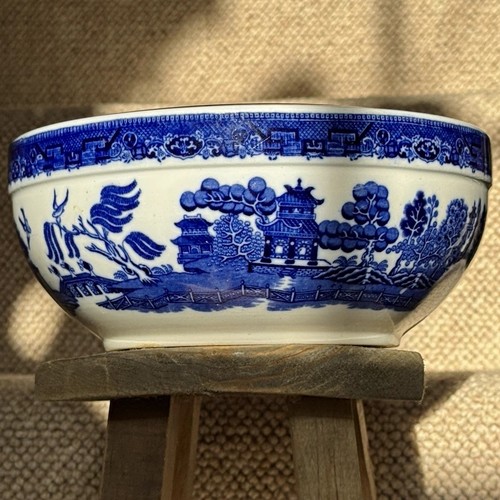 Antique minton flow - antique, blue"