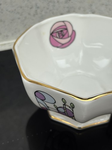Rennie macintosh glasgow rose - glasgow,