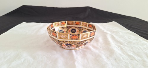 Vintage royal crown - royal,