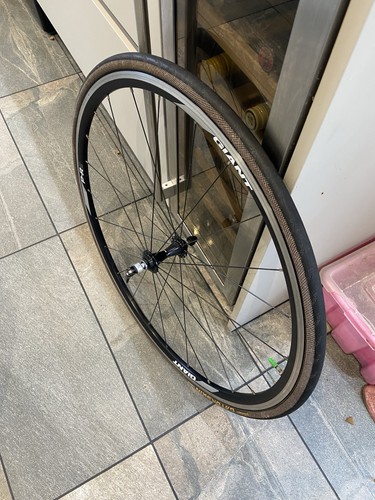 Giant black 700c - giant, p-r2