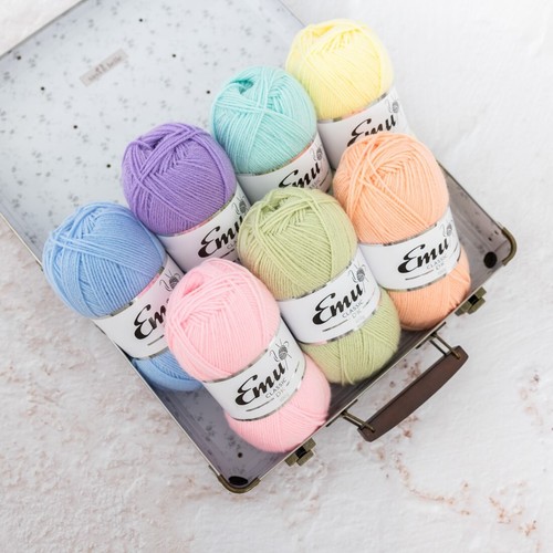 Emu classic yarn 100 - emu, grm
