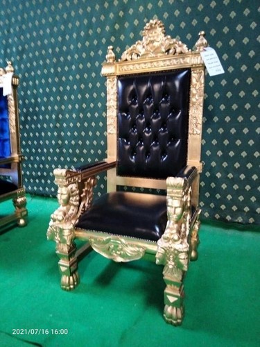 Gold and red - large, throne