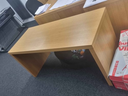 Ikea malm office desk oak - ikea,