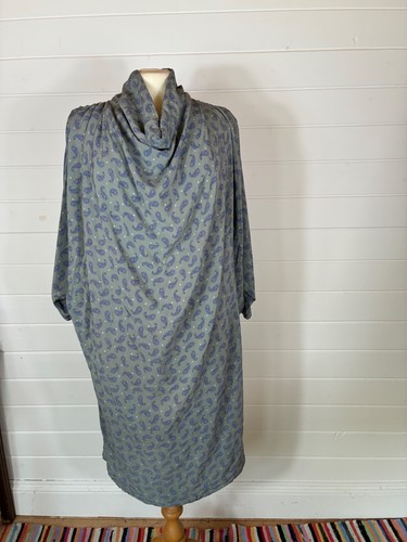 True vintage silk - 80's, dress