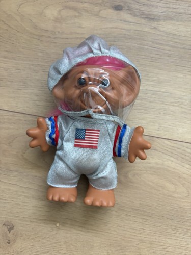 Vintage wishnik troll - wishnik,