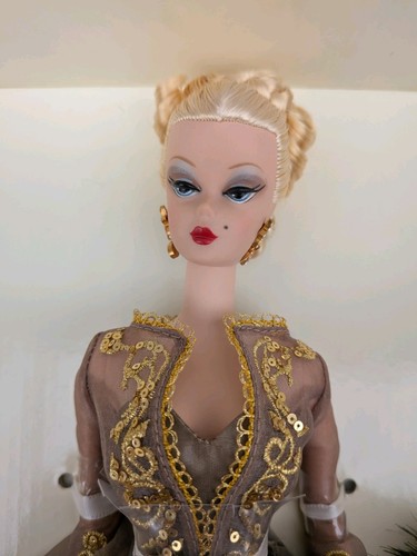 Capucine barbie doll silkstone - doll,