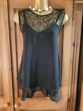 BNWT Lauren Vidal Black Lace
