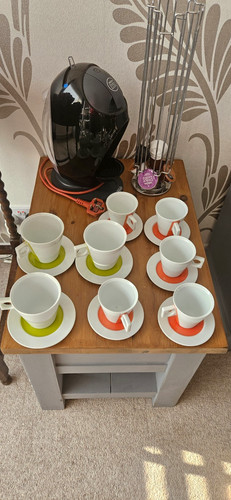 Nescafe dolce gusto set with - gusto,