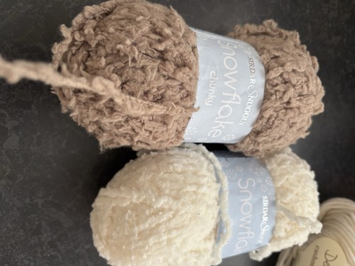 Sirdar snow flake - snow, chunky