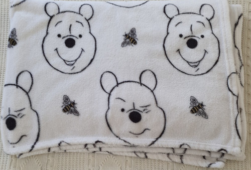 Winnie the pooh - winnie,
