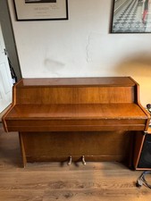 FREE Kemble Small Upright