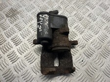 2010 VOLKSWAGEN PASSAT B6 2.0 D REAR LEFT PASSENGER SIDE BRAKE CALIPER 32332267D