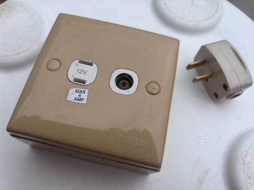 Clipsal 12volt socket tv - clipsal, &