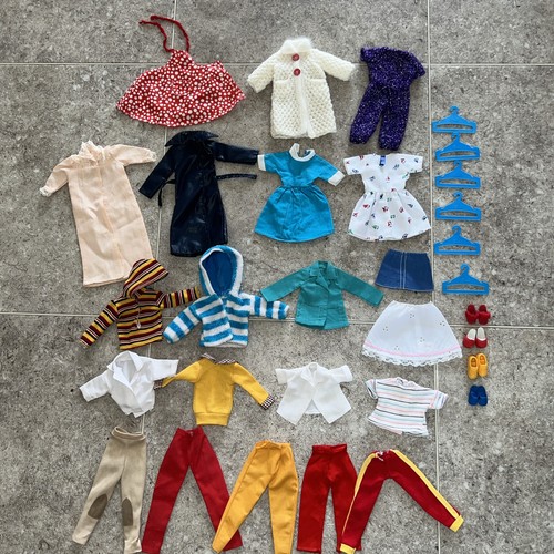 Vintage sindy dolls - sindy,