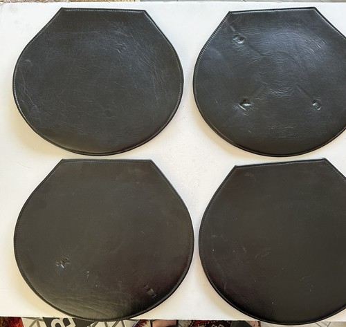 Bent hansen set seat pads - of,