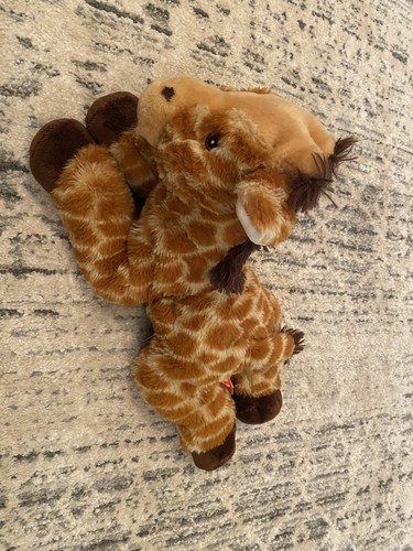 Wild republic giraffe - giraffe, plush