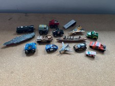 BUNDLE OF SMALL VEHICLES TOYS