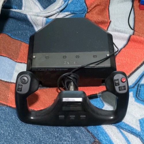 Saitek pro flight yoke system - saitek,