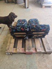 Coach Seats With Belts (from a