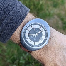 Sicura 17 Jewels Date Manual Wind Vintage 1970s UFO Case – Fully Original Watch