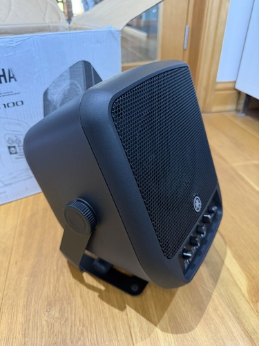 Yamaha stagepas 100 portable - -,