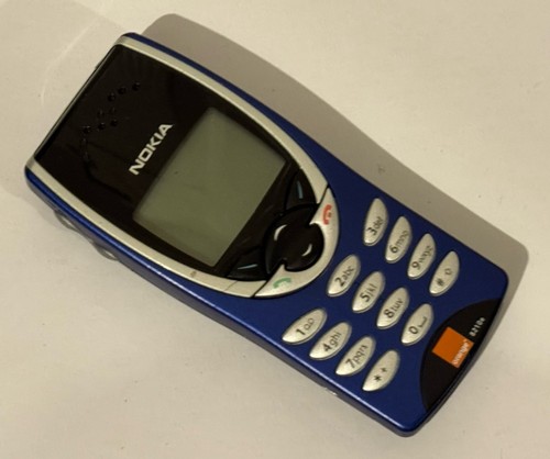 Nokia 8210 light blue - nokia,