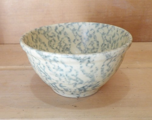 Blue tan small spongeware - blue,