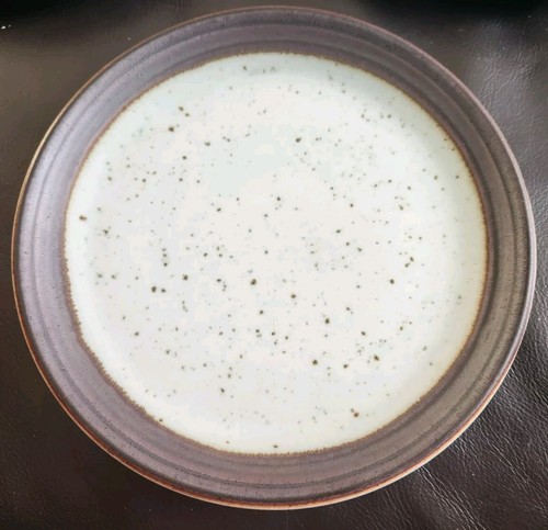 Purbeck pottery small plate 7 - small,