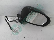 TOYOTA Avensis Wing Door