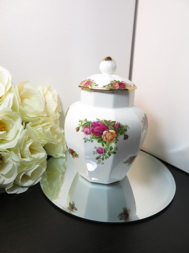Vintage royal albert - albert, old