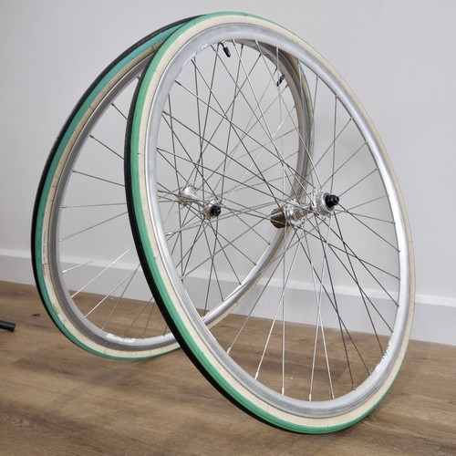 700c wheelset wheels shimano - wheels,