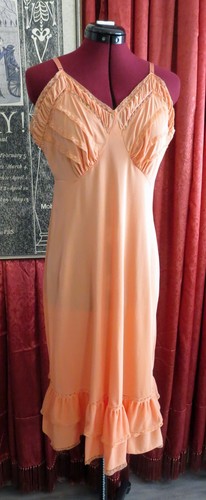 1950s luxite holeproof - by,