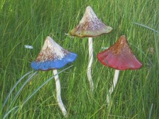 GARDEN ORNAMENT Set of 3