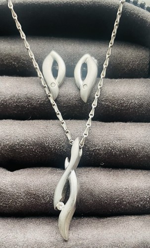 2004 samuel pendant set - h,